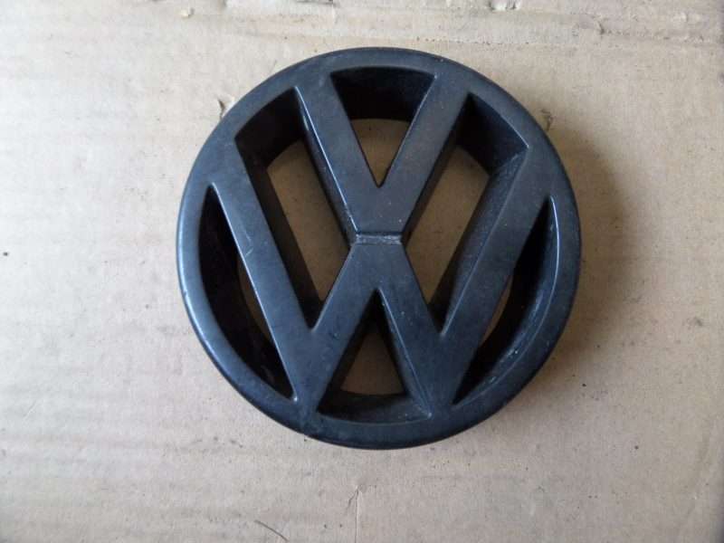 VW Golf 2 GTD Emblem