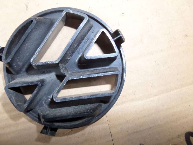 VW Golf 2 GTD Emblem