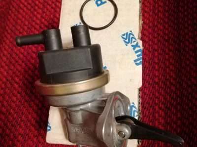 VW / Audi mit 827 er Motor (1.3 L - 1.8 L )... Benzinpumpe / Kraftstoff-Förderpumpe