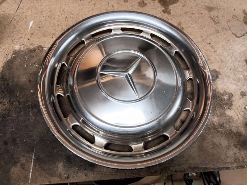 W123 W114 W115 W116 R107 u.a. Radkappen Chrom Satz 14" Mercedes-Benz