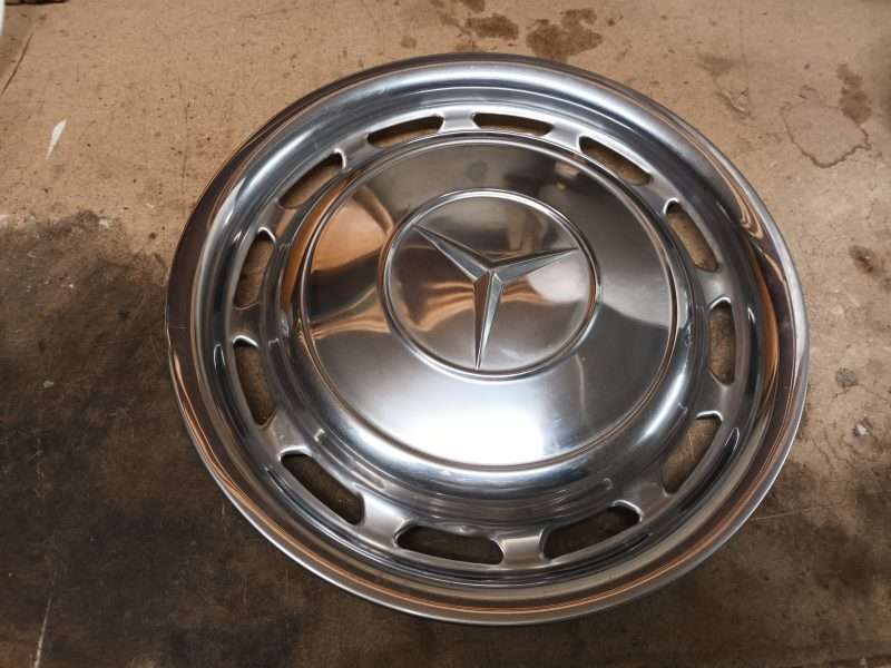 W123 W114 W115 W116 R107 u.a. Radkappen Chrom Satz 14" Mercedes-Benz